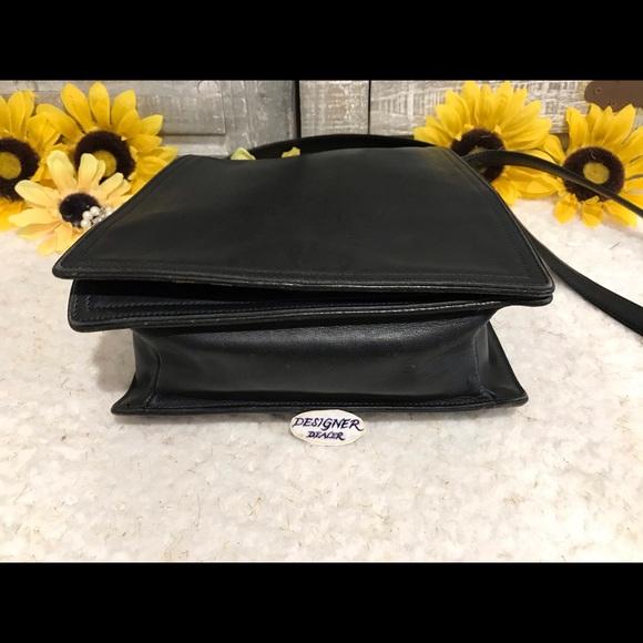 Auth~ COACH ~ Vintage Legacy Messenger Flap Bag # 6147 GUC! Black - Picture 9 of 12